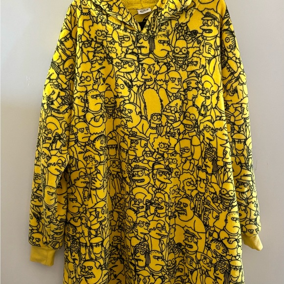 Simpson Snuddie Hoodie Robe Coverup Lemon Yellow Pullover Oversized Pockets Cozy - Picture 2 of 10